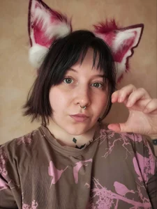 Belinda_Starlight lots of cute cat ears Pic 7
