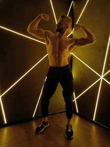 Paul_Rolex kullanıcısının Gold aesthetic star ⚡ albümü -  5 fotoğraf