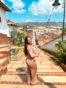 livgomez Public Pic 4