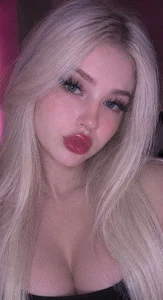 hollyrallannaのPublicの 2枚の写真