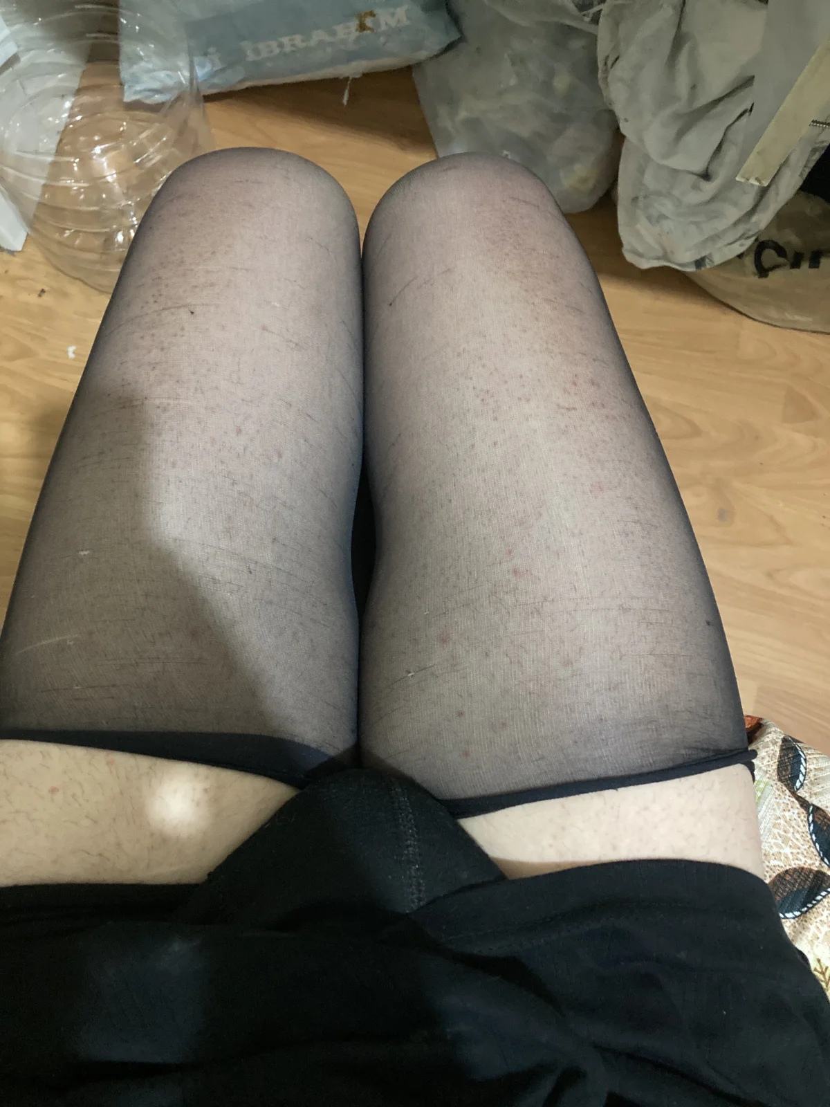 Femboysissy1919 님의 트렌드 중인 사진  3542개