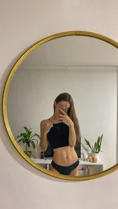 Emmavr Public  2টি ছবি