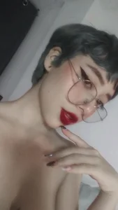 acid_candy_のHottieの 2枚の写真