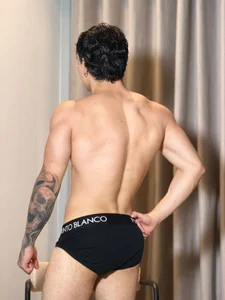 Zack_Bellmont1Come to me you won't regret it图片 3