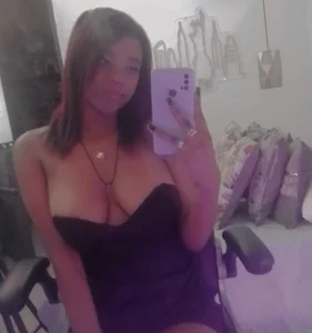 sabrina_joness Public Pic