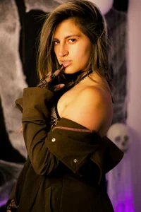 GiaRoussel Sweet, dangerous and completely mine صورة واحدة|GiaRoussel Sweet, dangerous and completely mine صورتان|GiaRoussel Sweet, dangerous and completely mine  صور|GiaRoussel Sweet, dangerous and completely mine  صورة