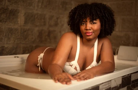 wesly_ashly ENJOY ME Pic 5