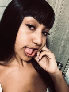 Lucia_molina1 Public Billede 3