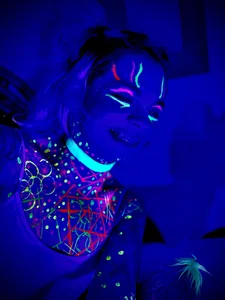 Palmer-Foster 💙💜🖤Neon color for dDY 💙💜🖤 Pic 5