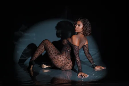 EroticAlana1: Public ( фото)