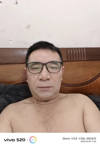 Public de yjw6688  2 photos