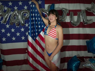 Happy independence❤️🤍💙 de juliette_pretty_  2 photos