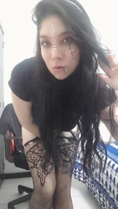 sharonnleon dark Immagine  5