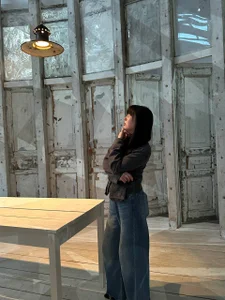 Hyuna_Flowers Doors  4. fénykép