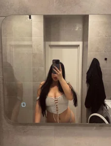 HottAngel Public Billede 2