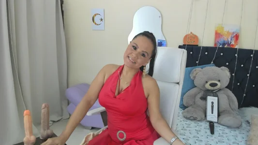 Today my body is reacting in a way I can't hide... and I love it od MalakChauriye  snímek