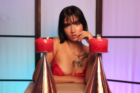 Alanahgreeygb Red is my favorite color ♥ Pic