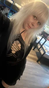 LilyMintyx new girl Pic