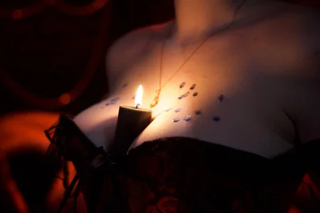 Candlestick. Expensive. od SugarMuse  2 snímek