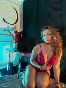 scarlette69 RED NAUGHTY😏🔥 Pic 2
