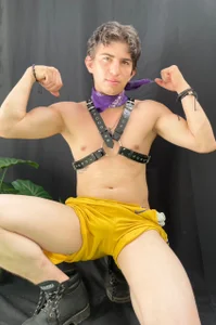 ADAM_CUMS sun hot Kuva 6