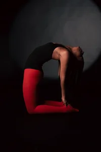 naia_cox Sexy Yoga Session Foto 5