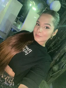 Public od Shenoa1  6 snímek