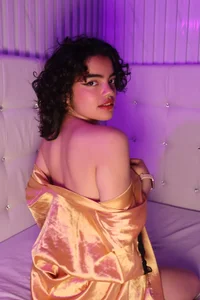 Kittylatina_ Dorado Dorado Bilde