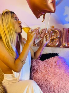 Aleja_oficial my happy and beautiful hot birthday 🫠🔥🥳 사진 4