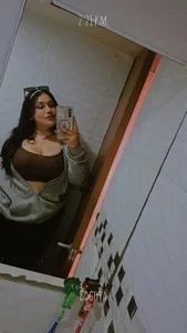 Sara__Baker Public Εικόνα 4