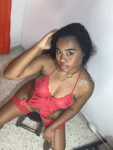 RoxxyEbony Public Bilde 2