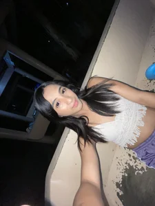 hugeasiancockandrea: Sexy ( 2 фото)