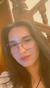 MariaStill know me  2টি ছবি