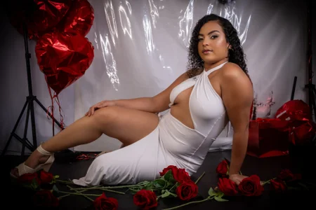 _Ashley_33 Happy Valentine's Day🌹 Pic 4