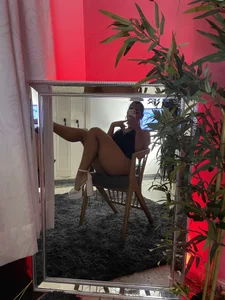 Alissemasiel Heels🤍 รูป  2