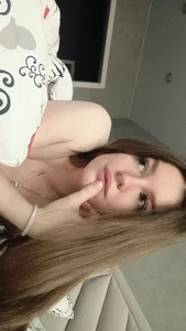 juicy-pussy A piece of my life outside the site💕 Pic