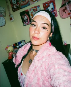 _Sara_xx Public Pic 2