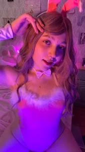 RileyNymph Cute little bunny girl🐇 зображення 3