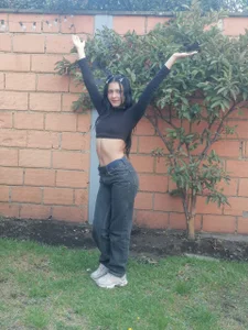 Katia_Wilson summer day Pic