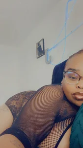 Caramelcreamer's XXX Nude Photo 5