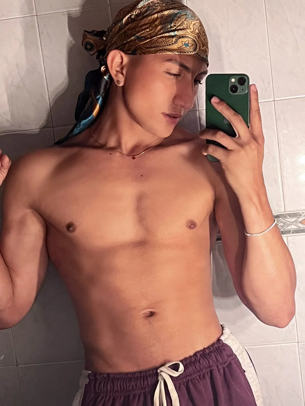 oliver_mr_ Trending Pic 1030