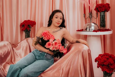 sofiaivanova Late night love🌹 Bilde 7