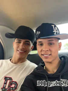 boyswantingplayJose and Alejandro图片 3