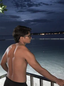 Public de sinful_khalidxxx  6 Imagens