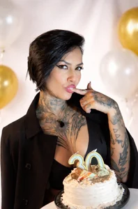 AbrilFacchini Feliz cumpleaños a mi🥳 Εικόνα 6