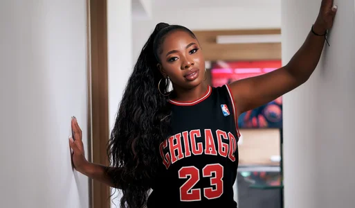 Niyirey1 sporty sexy woman Pic 7