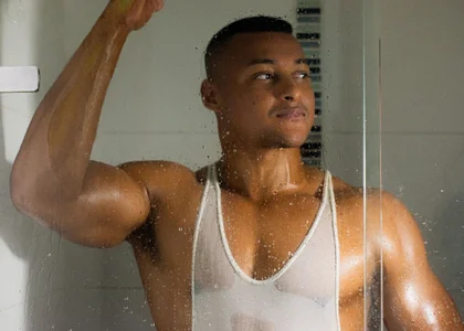 AnthonyWhite24 WET TSHIRT Foto