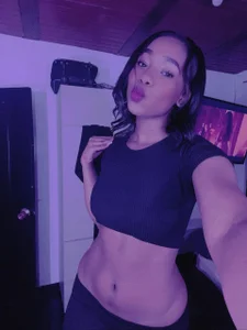 Sexy!💙✨ de AnnaHott_  4 Imagens