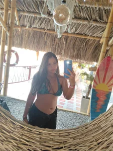 CharlotteWhitmore Public Pic 5
