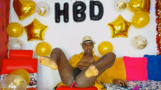 mrjhon26のHAPPY BIRTHDAY TO MEの 2枚の写真